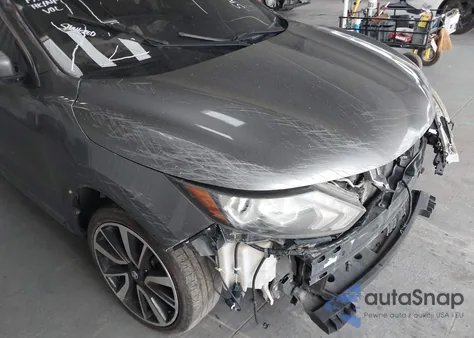 2017 Nissan Rogue Sport Sl из США, поврежденный, VIN JN1BJ1CP8HW016866